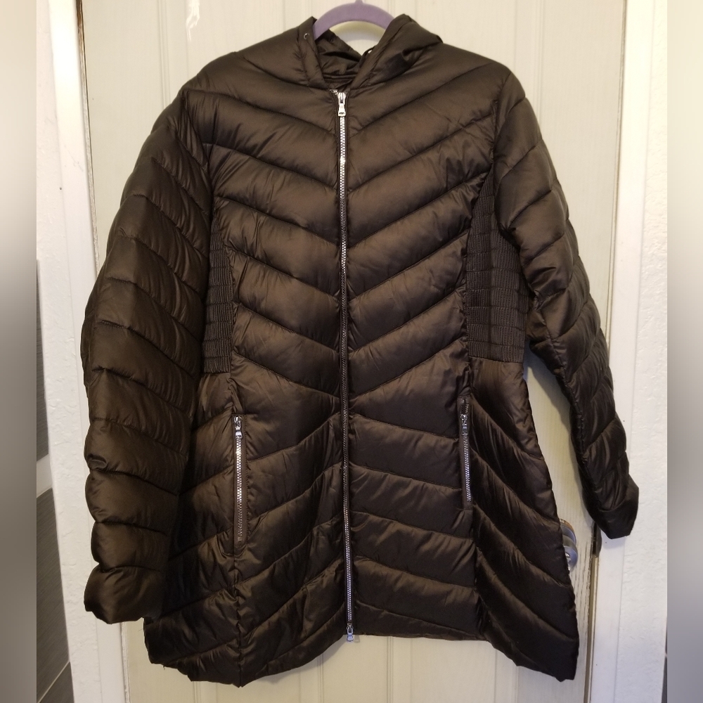 NWT Lane Bryant Prima Packable Ruffer Color Bitter Chocolate Size 18/20 - Picture 3 of 14